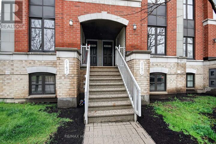 Property Photo:  613-A Chapman Mills Drive  ON K2J 5T1 