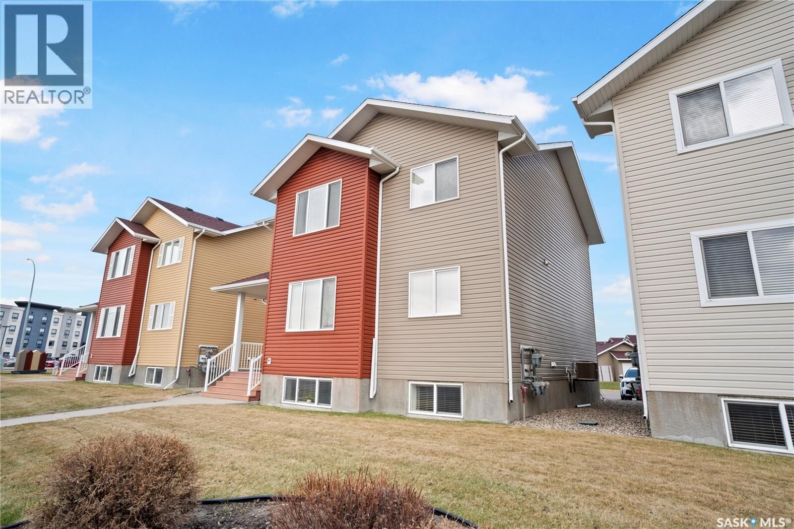 Property Photo:  6 5004 James Hill Road  SK S4W 0E8 