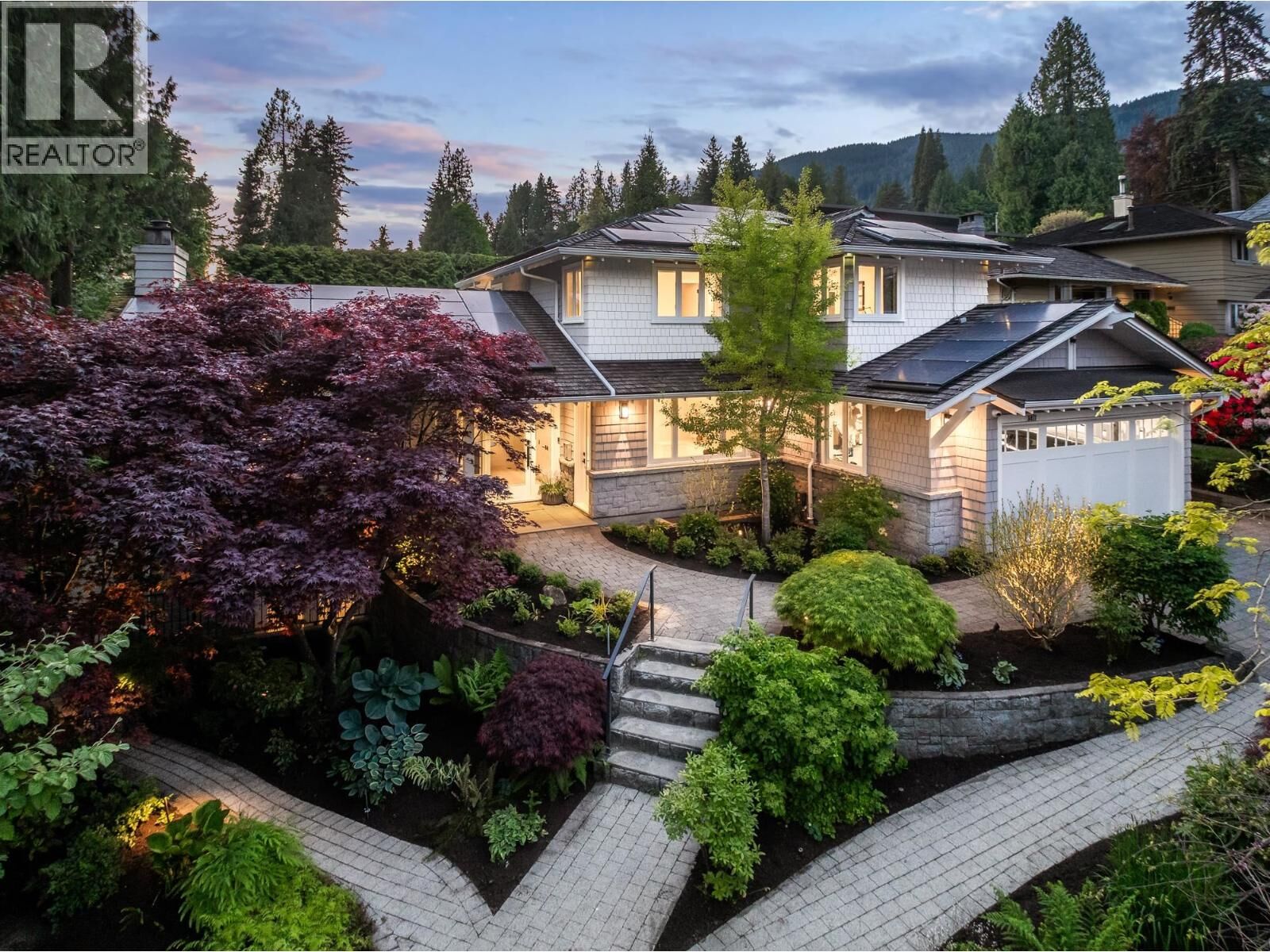 Property Photo:  1411 29th Street  BC V7V 4M7 