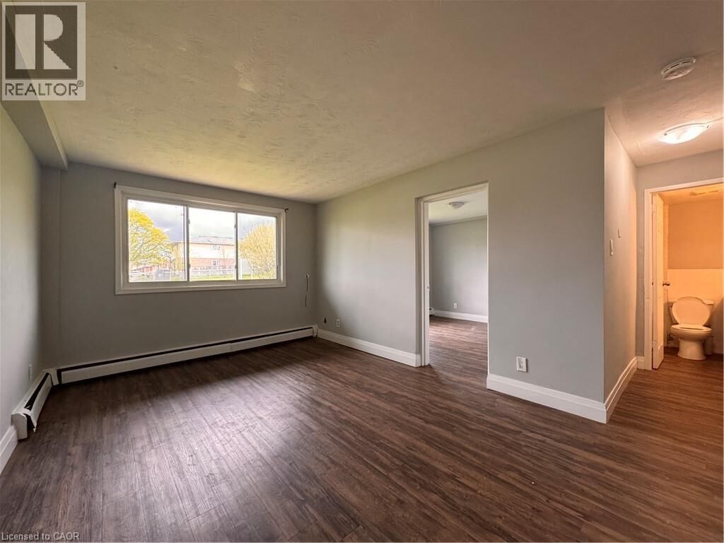 Property Photo:  141 Linnwood Avenue 2  ON N1R 1V2 