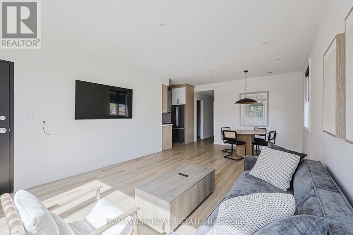 Property Photo:  159 Locksley Avenue 2  ON M6B 3N6 