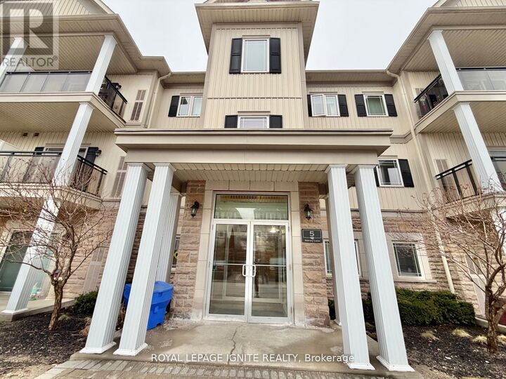 Property Photo:  5 Sidney Lane 302  ON L1C 0N6 