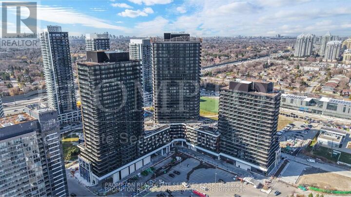 Property Photo:  18 Esther Shiner Boulevard 1603  ON M2K 0J7 