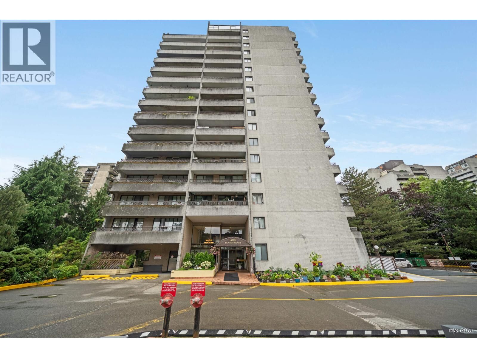 Property Photo:  6595 Willingdon Avenue 1101  BC V5H 4E5 