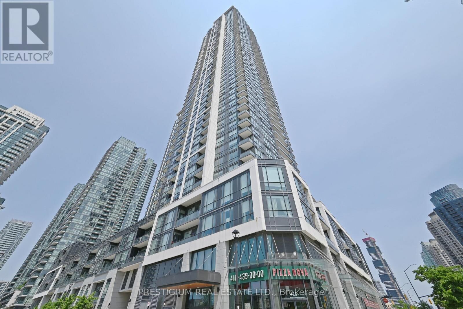 Property Photo:  4011 Brickstone Mews 1708  ON L5B 0J7 