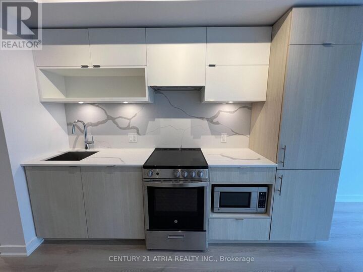 Property Photo:  100 Queen Street East 902  ON M5C 0B5 