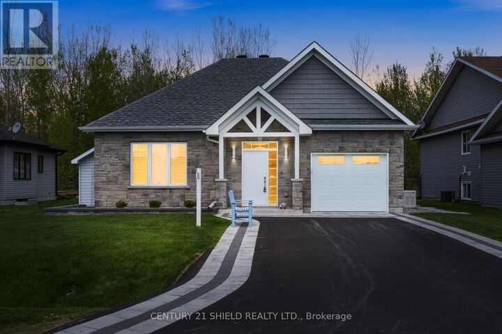 Property Photo: 20317 Andrea Avenue ON K0C 2C0