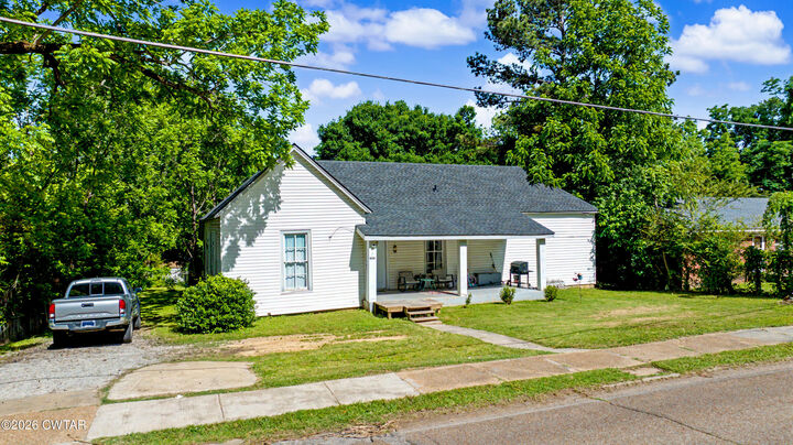Property Photo:  920 N Park Avenue  TN 38012 