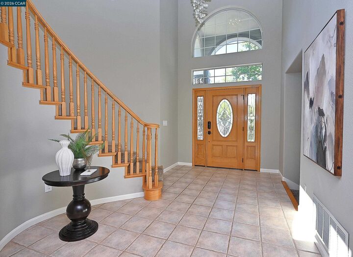 Property Photo: 35 Harmony Ln CA 94597