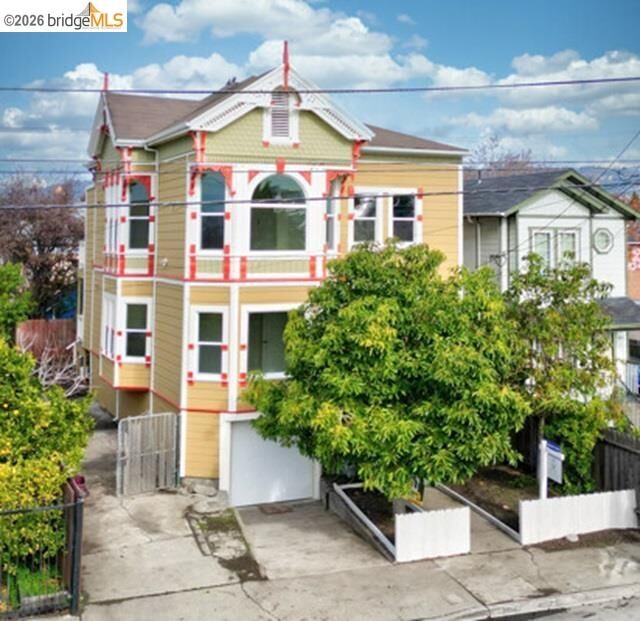 Property Photo:  1002-4 36th St  CA 94607 