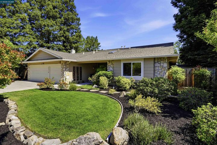 Property Photo:  2652 Bridle Ln  CA 94596 