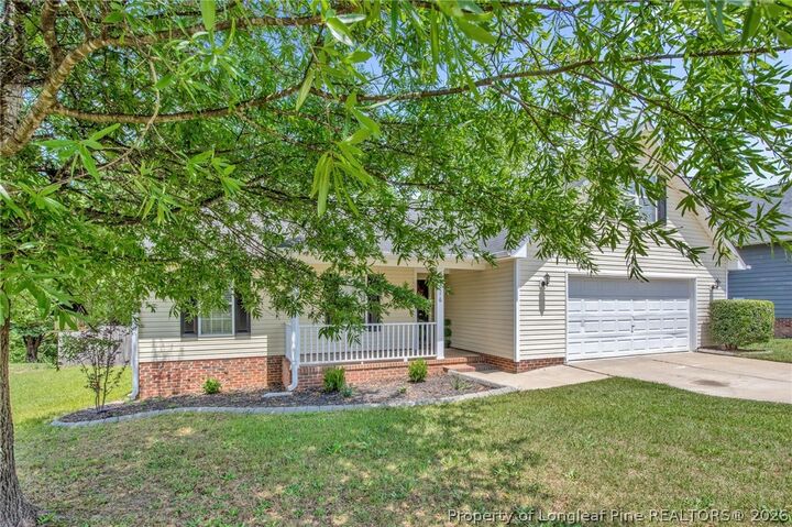 Property Photo: 7716 Redwood Avenue NC 28314