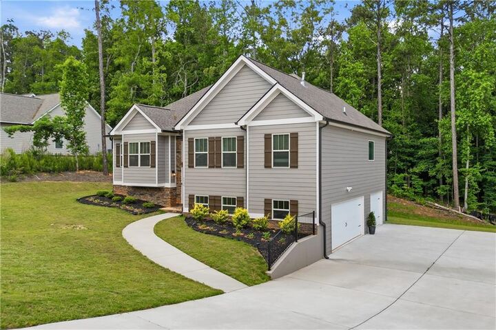 Property Photo: 6030 Crowley Drive GA 30135