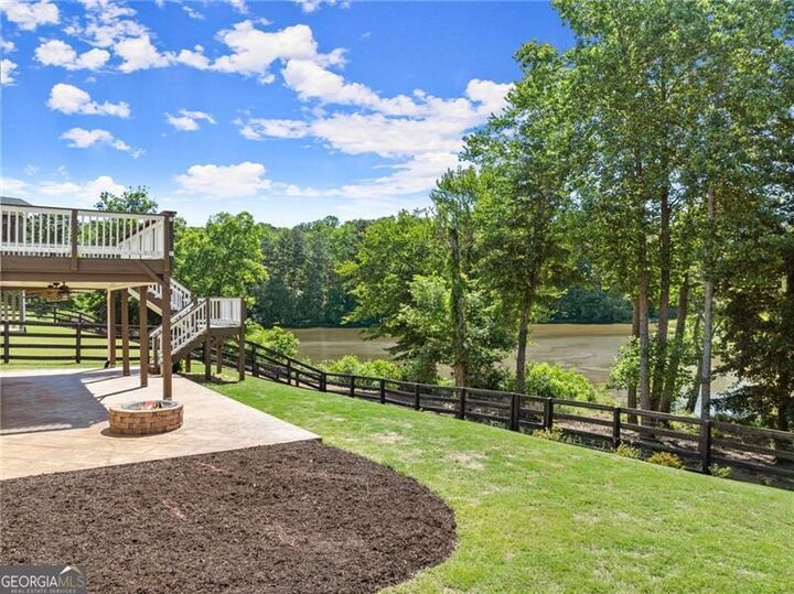 Property Photo: 4180 Woodwind Drive GA 30028