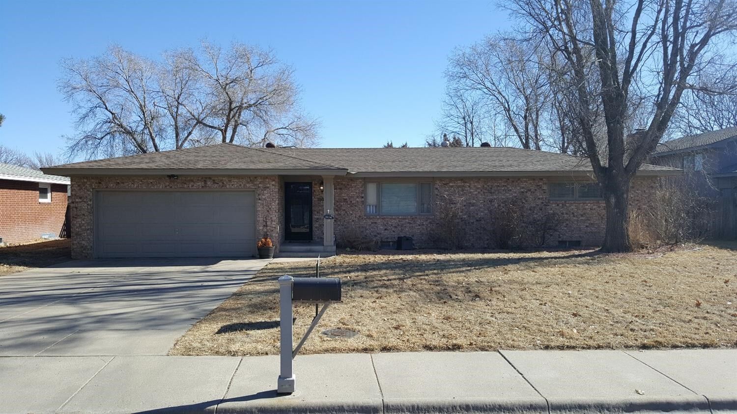 Property Photo: 1604 N Glenellen KS 67846