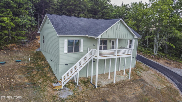 Property Photo:  2609 Mountain Blvd  TN 37876 