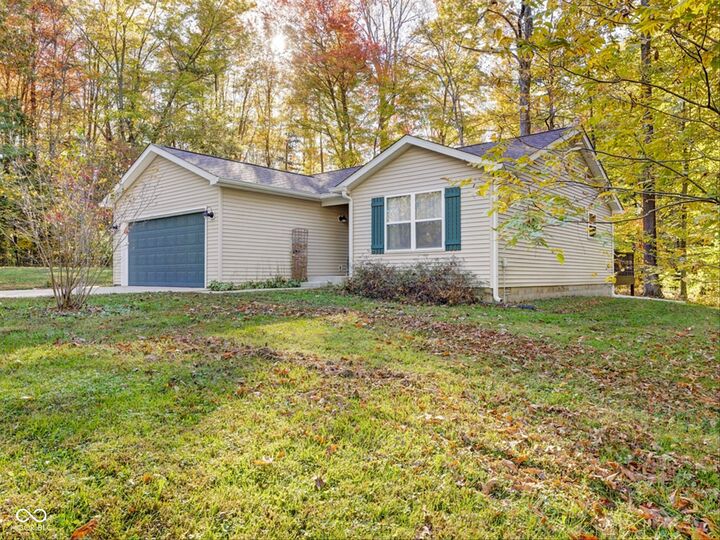 Property Photo:  2199 E North Shore Drive  IN 46160 