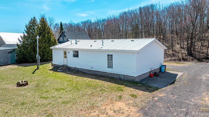 Property Photo:  15576 2nd Street  MI 49955 