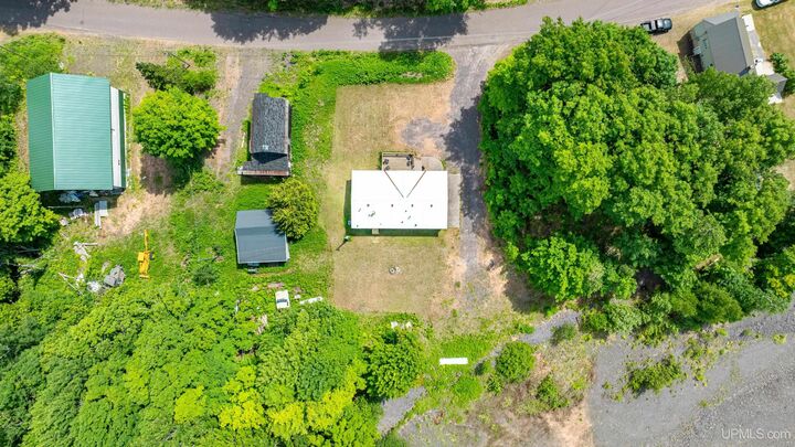 Property Photo:  15576 2nd Street  MI 49955 
