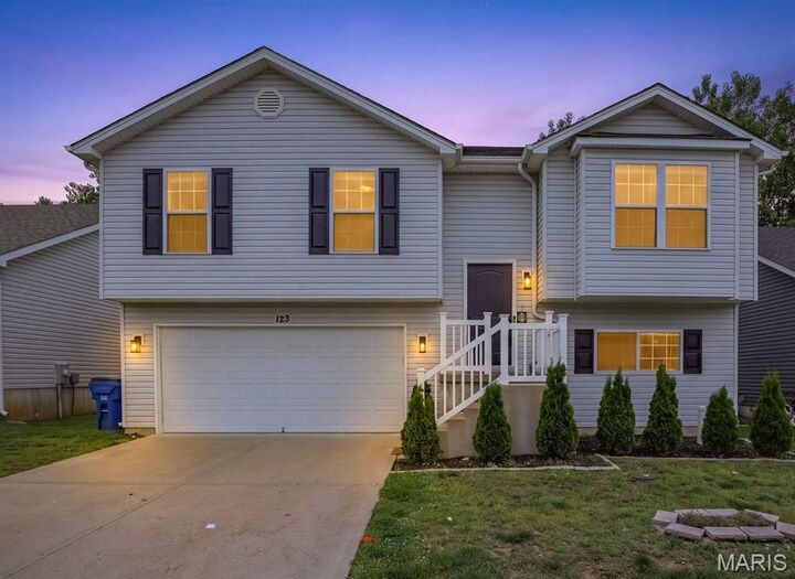 Property Photo:  123 Doctrine Drive  MO 63028 