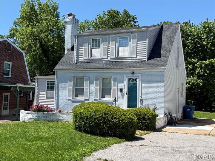 Property Photo:  2623 Sims Avenue  MO 63114 