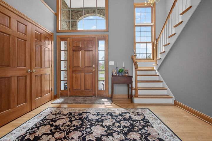 Property Photo:  1578 Fox Hollow Ln  WI 53012 