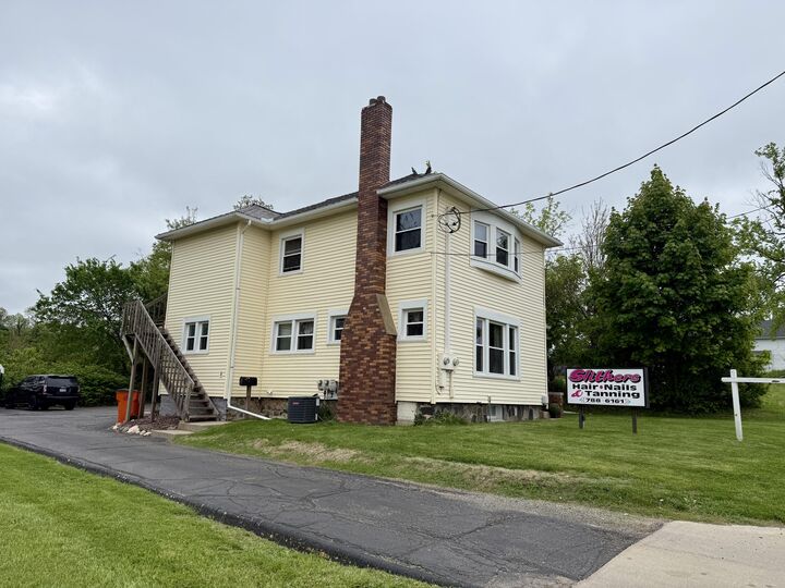 Property Photo:  205 N W Avenue  MI 49201 