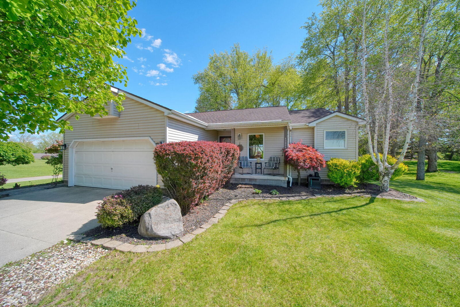 Property Photo:  13865 Northmoor Drive  MI 49233 