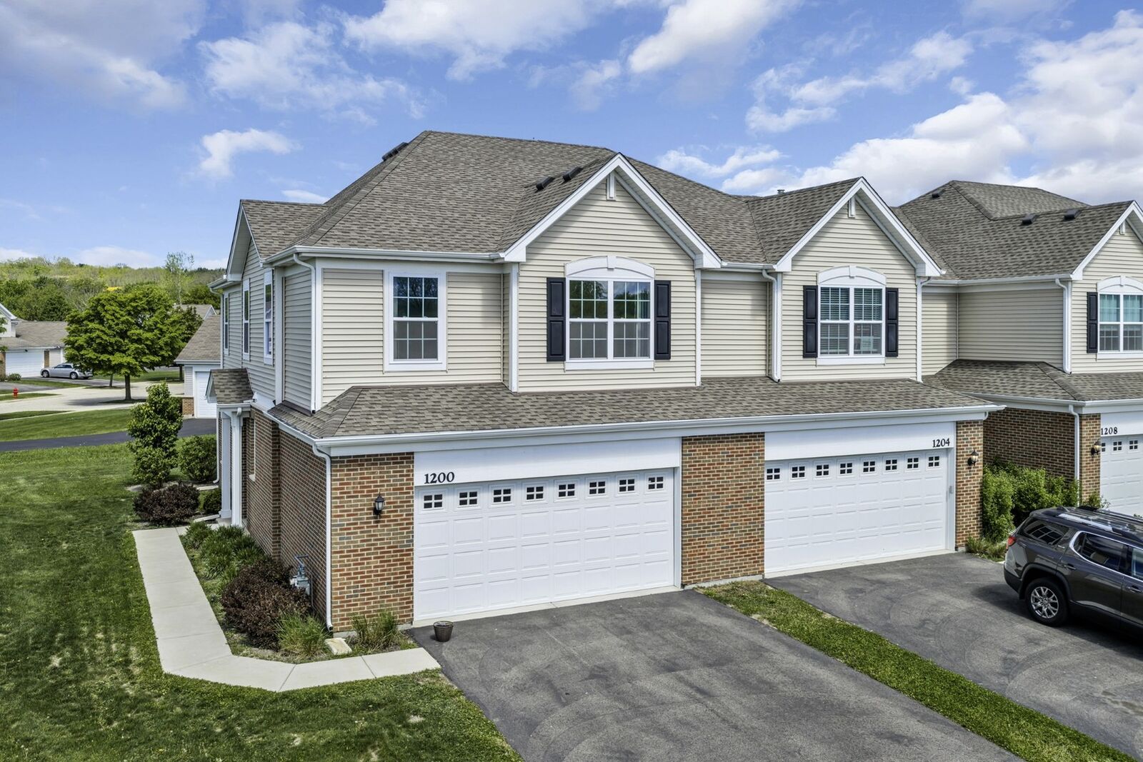 Property Photo:  1200 Draper Road  IL 60050 