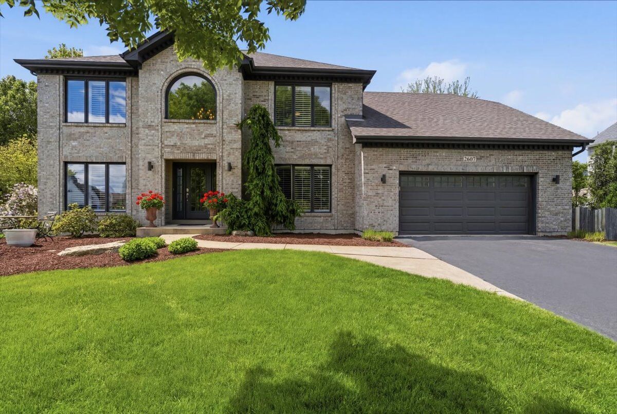 Property Photo: 2607 Bangert Court IL 60564