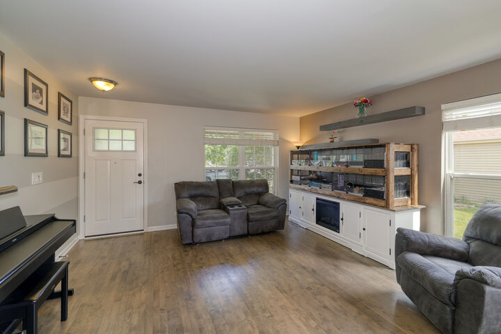 Property Photo:  11815 Niagra Lane  IL 60142 