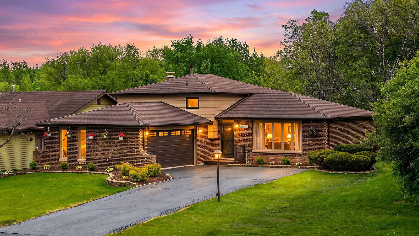 Property Photo:  900 Carol Lane  IL 60417 