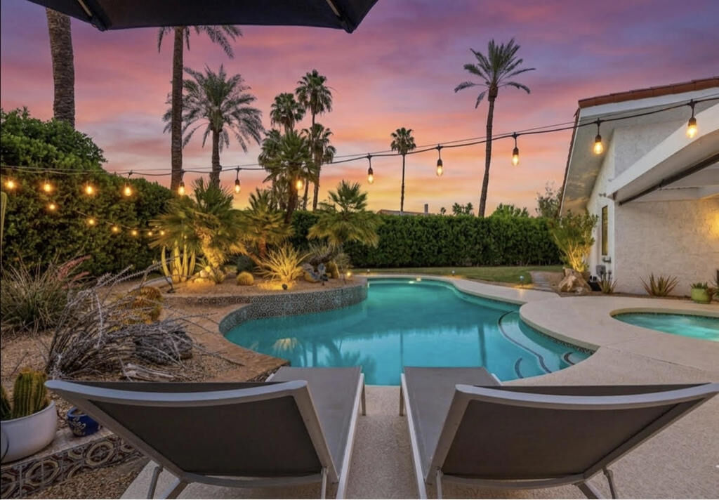 Property Photo:  4 Lincoln Place  CA 92270 