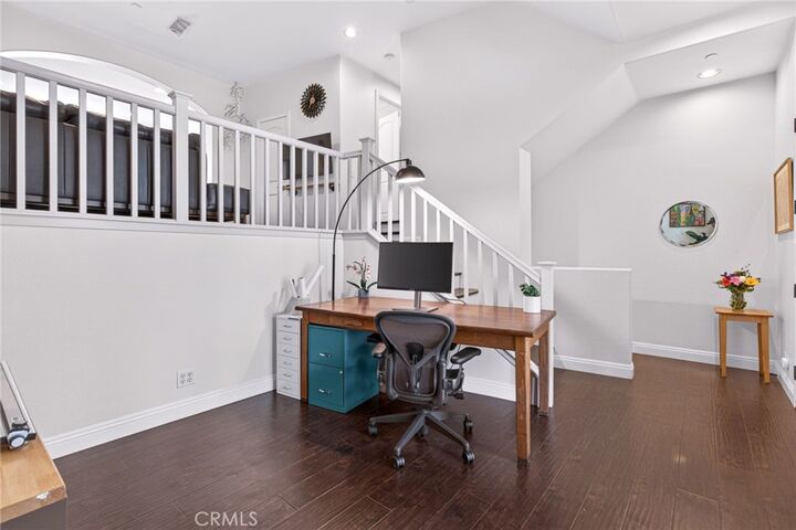 Property Photo:  1750 Grand Avenue 6  CA 90804 