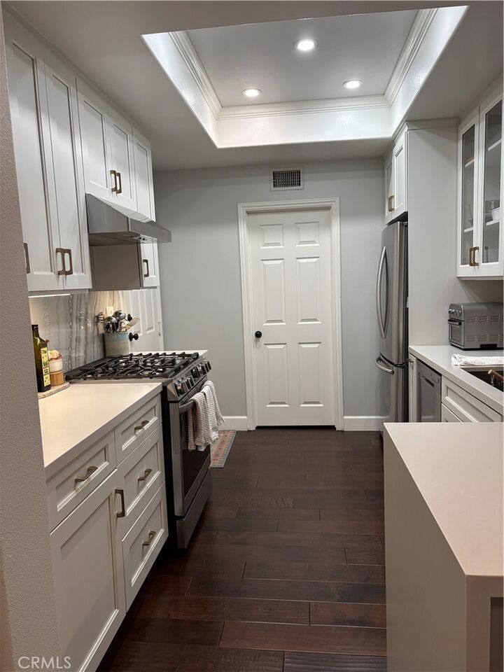 Property Photo:  66 Baycrest Court  CA 92660 