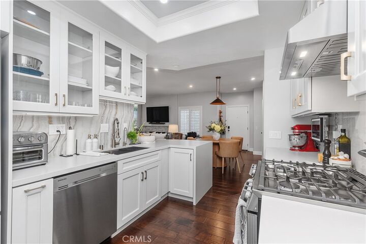 Property Photo:  66 Baycrest Court  CA 92660 