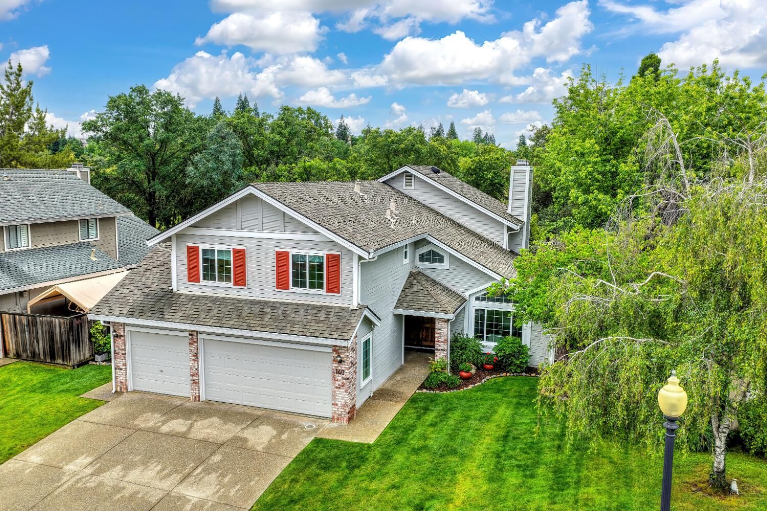 Property Photo: 140 Stonington Way CA 95630