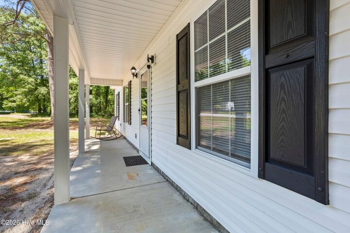 Property Photo:  502 Violet Street  GA 30824 