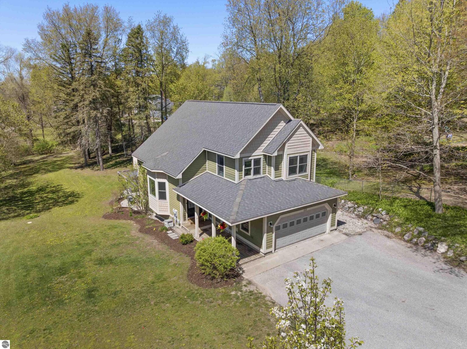 Property Photo:  1212 Bailey Street  MI 49616 