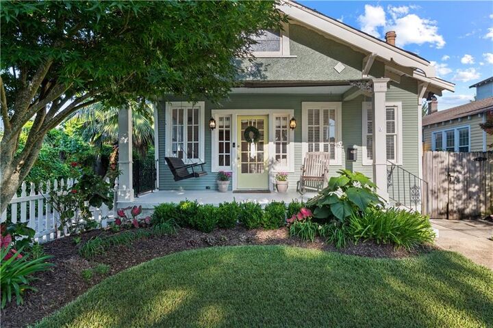 Property Photo: 5663 Milne Boulevard LA 70124