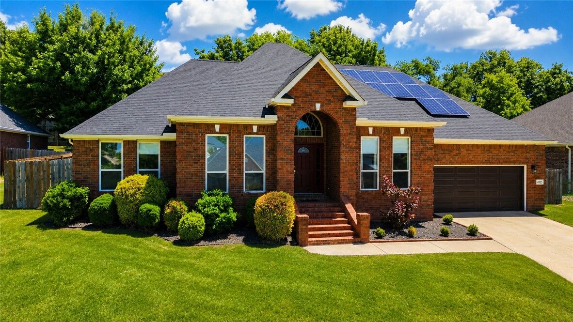 Property Photo:  4033 Savannah Lane  AR 72762 