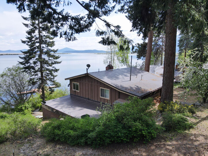 Property Photo:  27713 Rocky Point Road A2  OR 97601 
