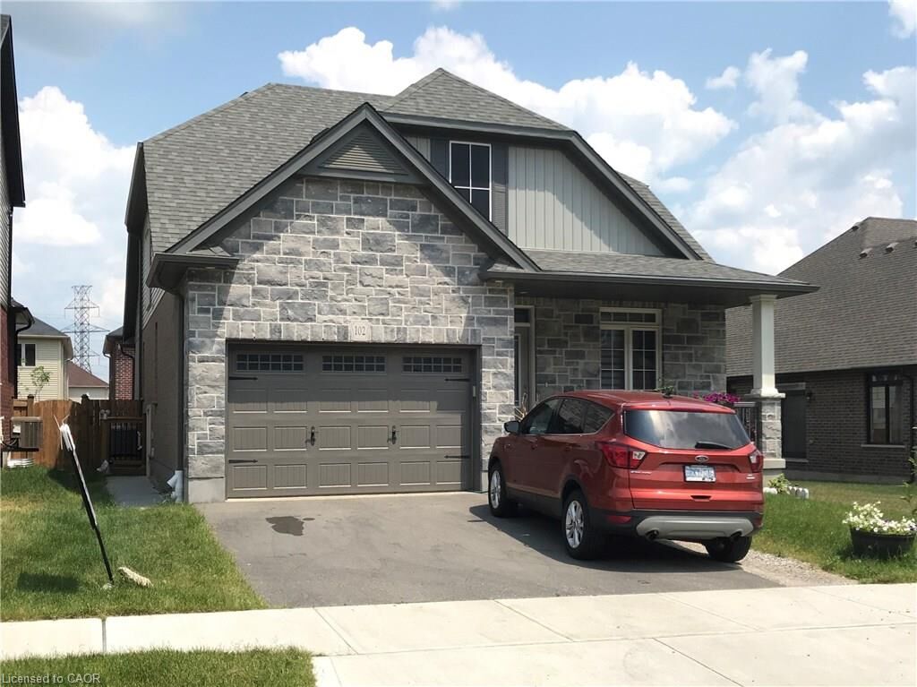 Property Photo:  102 Elmbank. Trail 2  ON N2R 0H2 