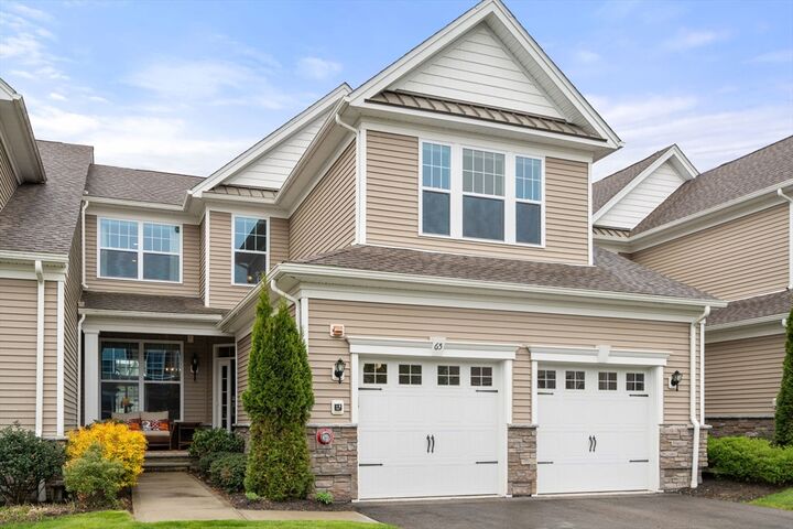 Property Photo:  65 Glen Ellen Blvd 65  MA 02054 