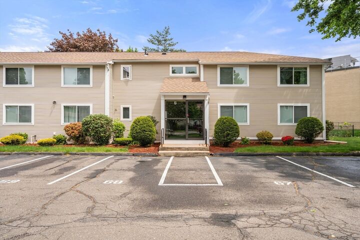 Property Photo:  8 Arbor Way A  MA 01040 