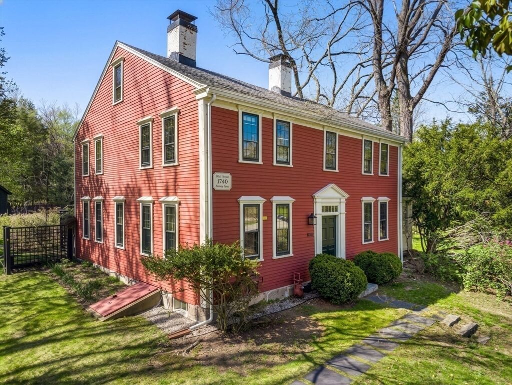 Property Photo:  3 Maple St  MA 01770 