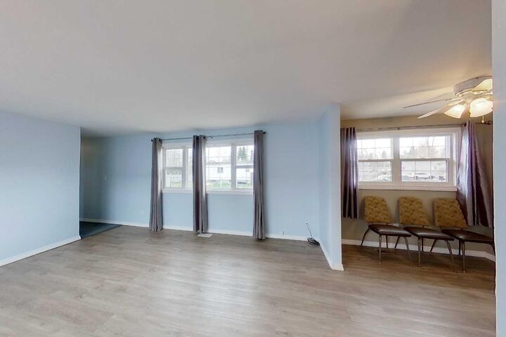 Property Photo:  812 6 Avenue SW 56  AB T0G 2A4 