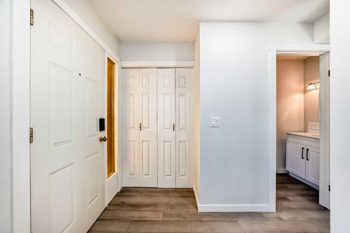 Property Photo:  6501B Huntsbay Road NW  AB T2K 5R3 