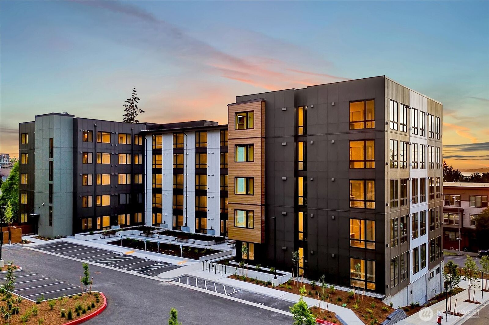 Property Photo: 820 N State Street 412 WA 98225
