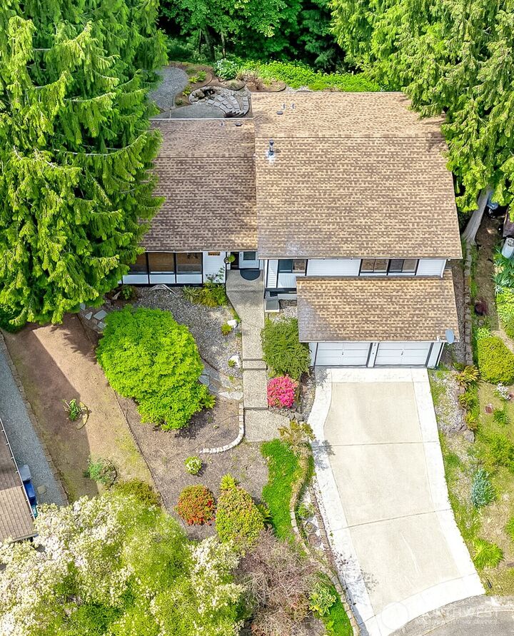 Property Photo:  14333  93rd Avenue NE  WA 98034 